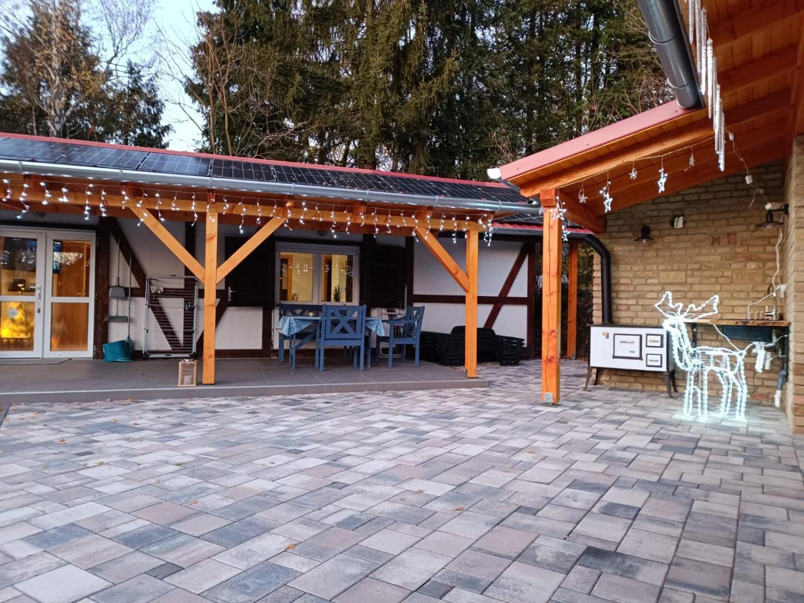 Regina Ranch Hotel Igal Buitenkant foto